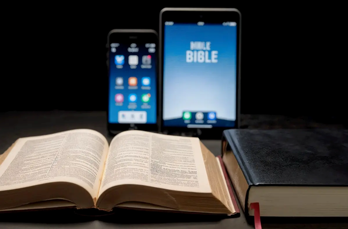 Jovens religiosos criticam retrato da fé na internet